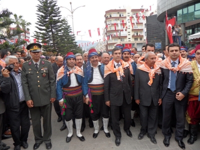 Tam boy resmi görebilmek için tıklayın